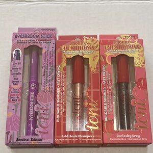 Vibrant Eyeshadow Stick and Liquid Trio